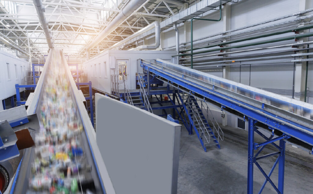 El Juzgado de lo Penal de Ponferrada absuelve a dos trabajadores acusados de hurto de residuos de vidrio