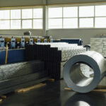 La Audiencia Provincial de Bizkaia revoca una sentencia y estima parcialmente una reclamación por daños en maquinaria industrial alquilada